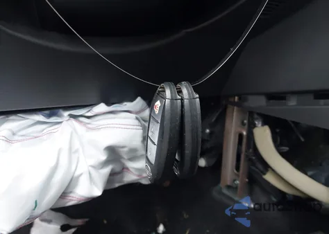 2019 Nissan Kicks S z USA, uszkodzony, nr VIN 3N1CP5CU8KL561902